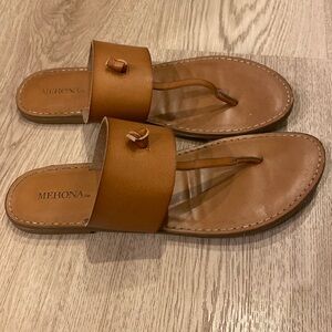 Summer sandal in light brown